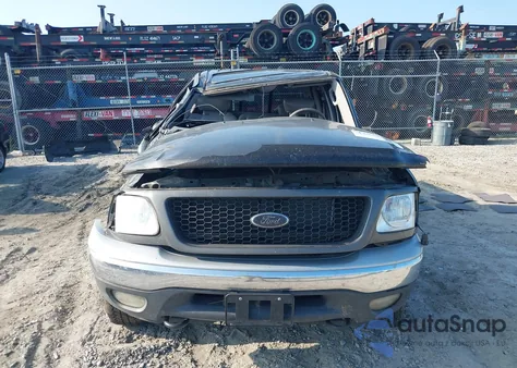 2002 Ford F-150 Lariat/Xlt из США, поврежденный, VIN 1FTRW08L82KD62539